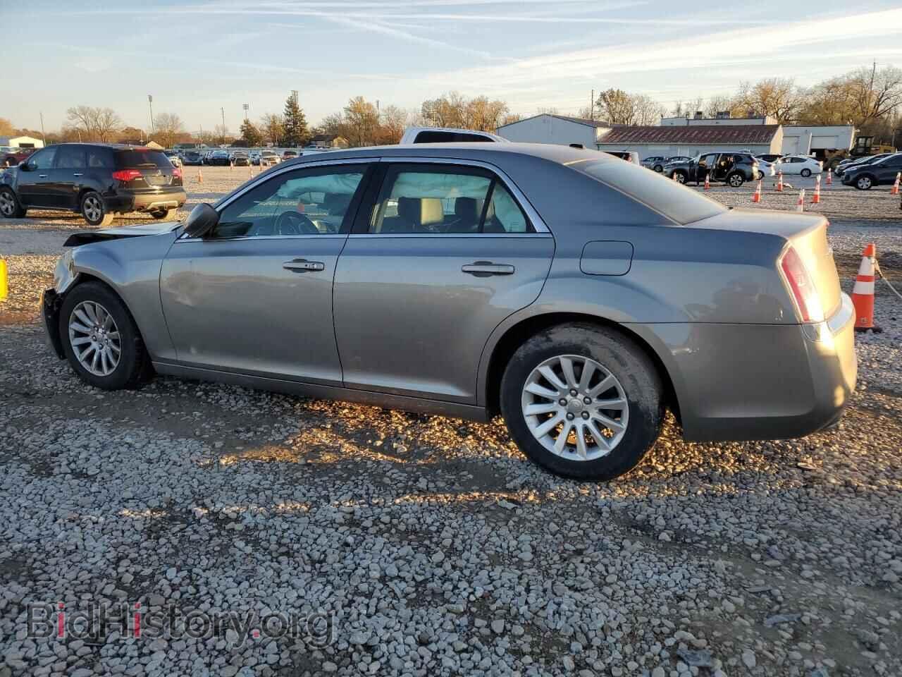 2014 CHRYSLER 300 - VIN: 2C3CCAAG5EH228301 - Фото 2