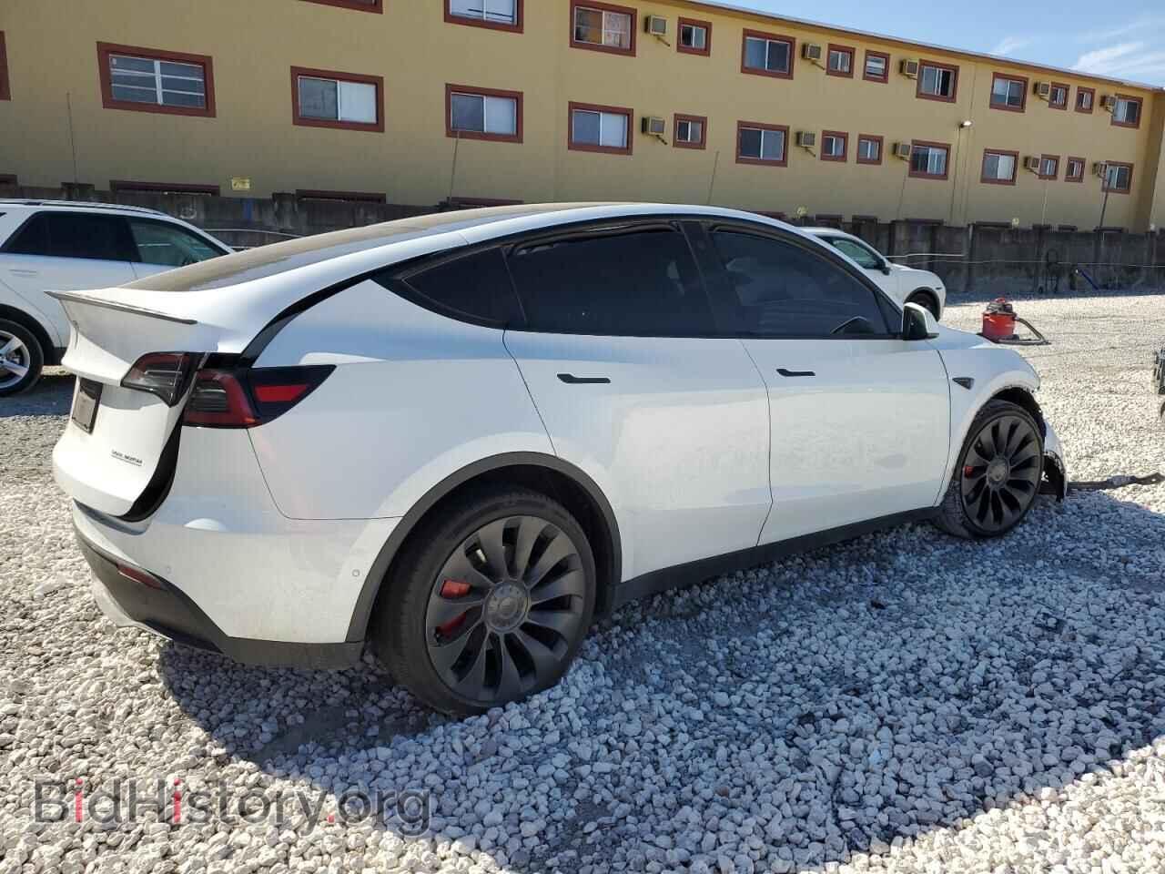 2022 TESLA MODEL Y - VIN: 7SAYGDEF6NF530102 - Фото 3