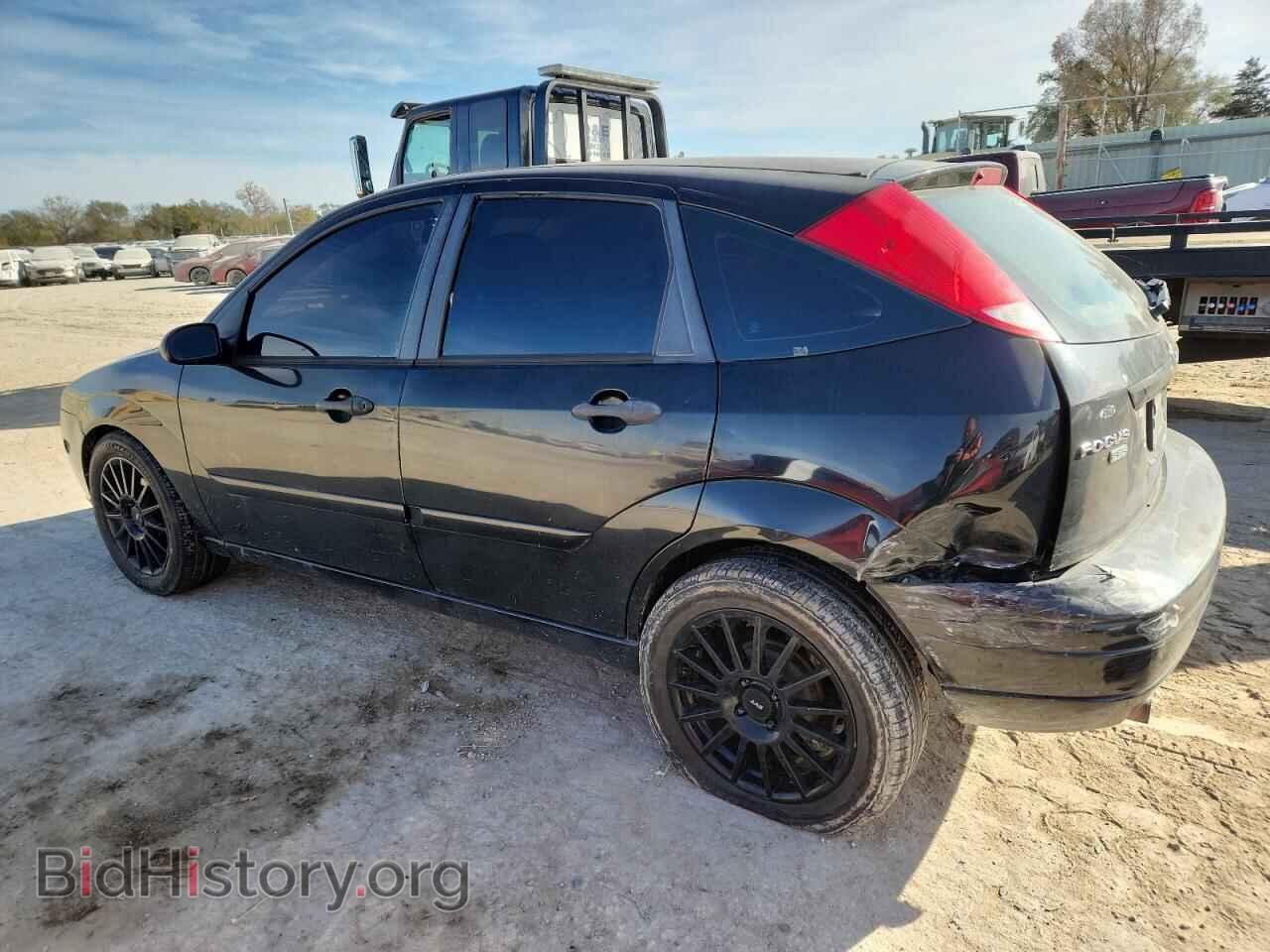 2006 FORD FOCUS - VIN: 1FAHP37N06W175796 - Фото 2