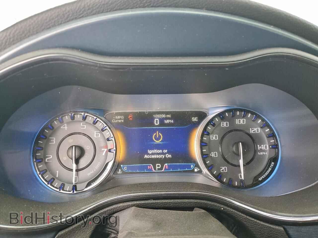 2015 CHRYSLER 200 - VIN: 1C3CCCBG6FN518940 - Фото 9