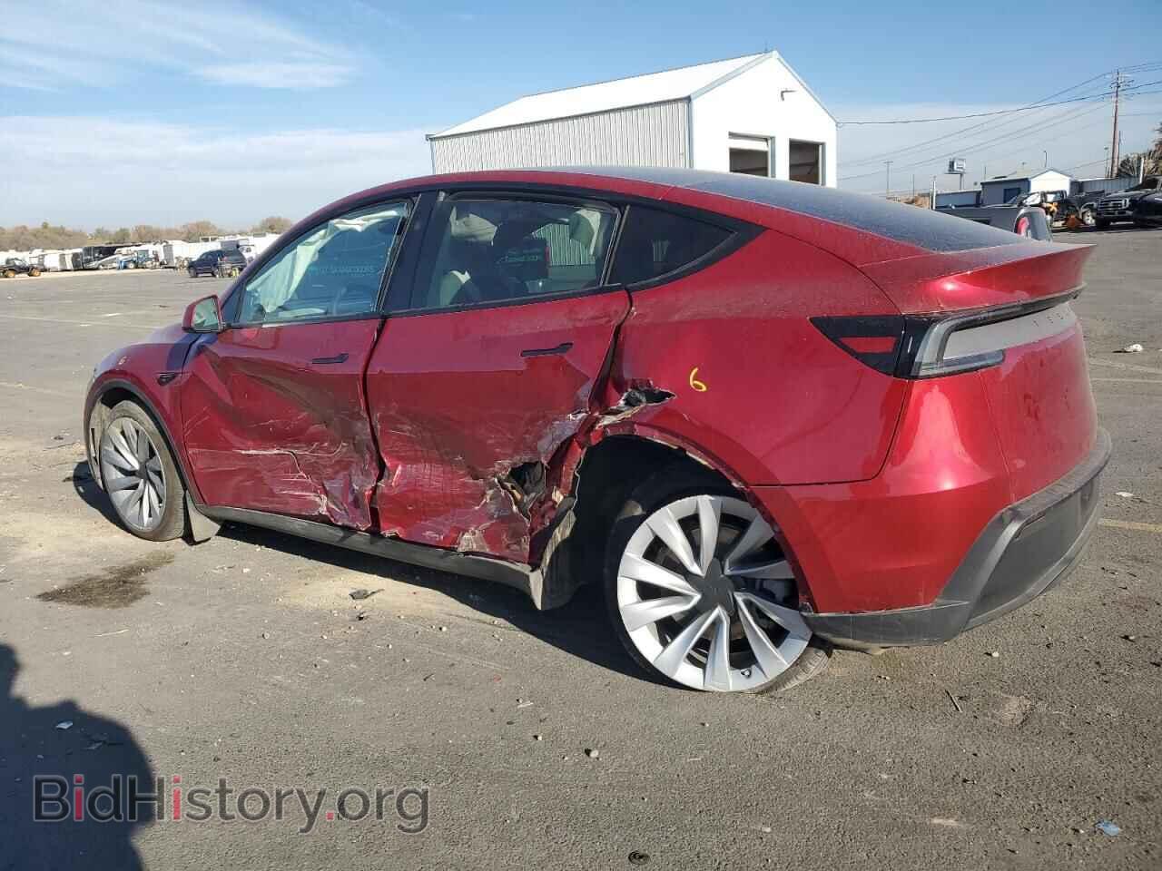 2026 TESLA MODEL Y - VIN: 7SAYGDEE5TF338058 - Фото 2