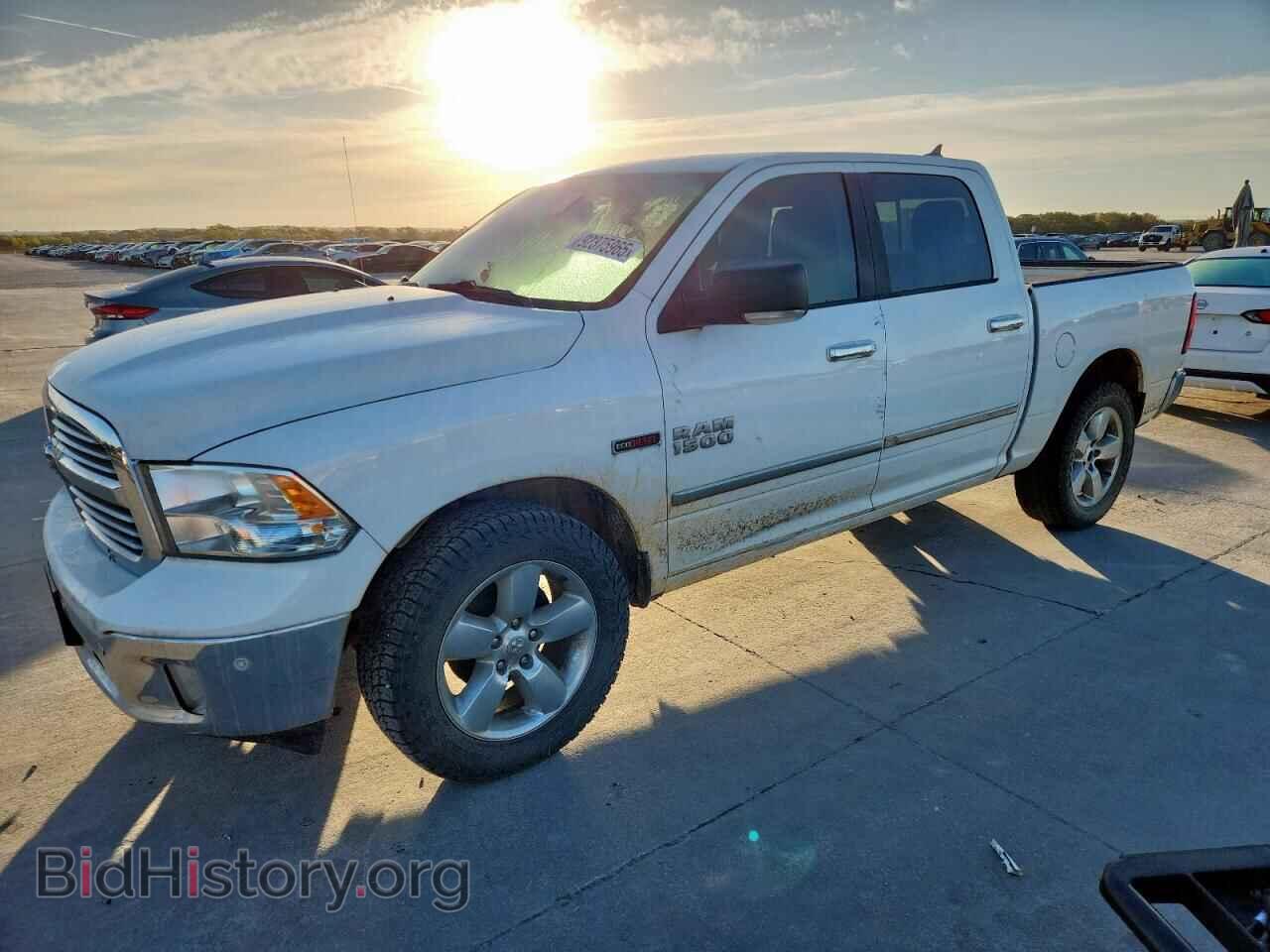 Photo 1C6RR7LM5JS355926 - RAM 1500 2018