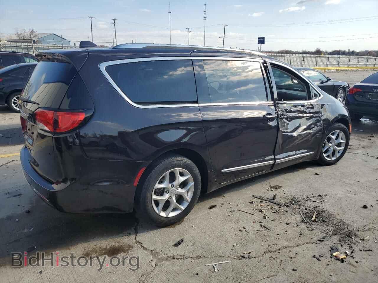 2018 CHRYSLER PACIFICA - VIN: 2C4RC1EG0JR317536 - Photo 3