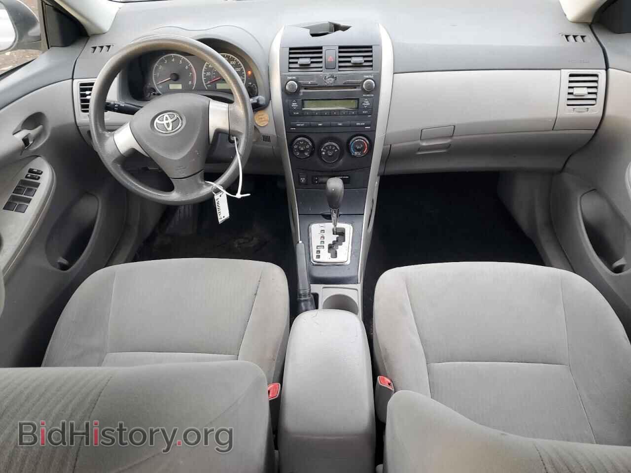 2010 TOYOTA COROLLA - VIN: 2T1BU4EE4AC357018 - Фото 8