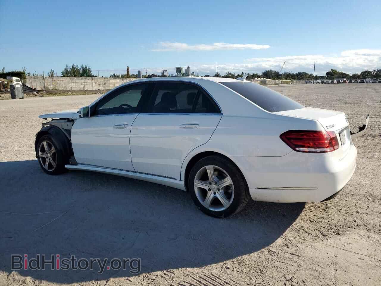 2014 MERCEDES-BENZ E-CLASS - VIN: WDDHF8JB8EA854497 - Фото 2