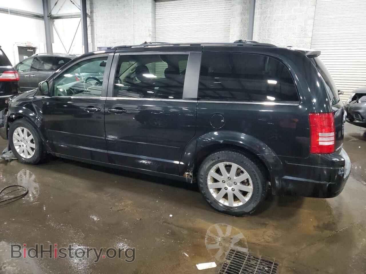 2008 CHRYSLER MINIVAN - VIN: 2A8HR54P18R844460 - Фото 2