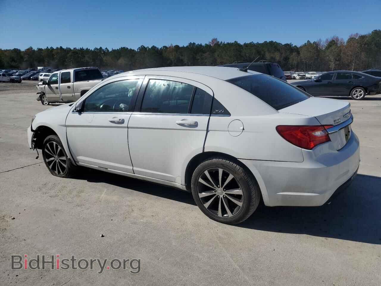 2013 CHRYSLER 200 - VIN: 1C3CCBBG9DN728990 - Фото 2