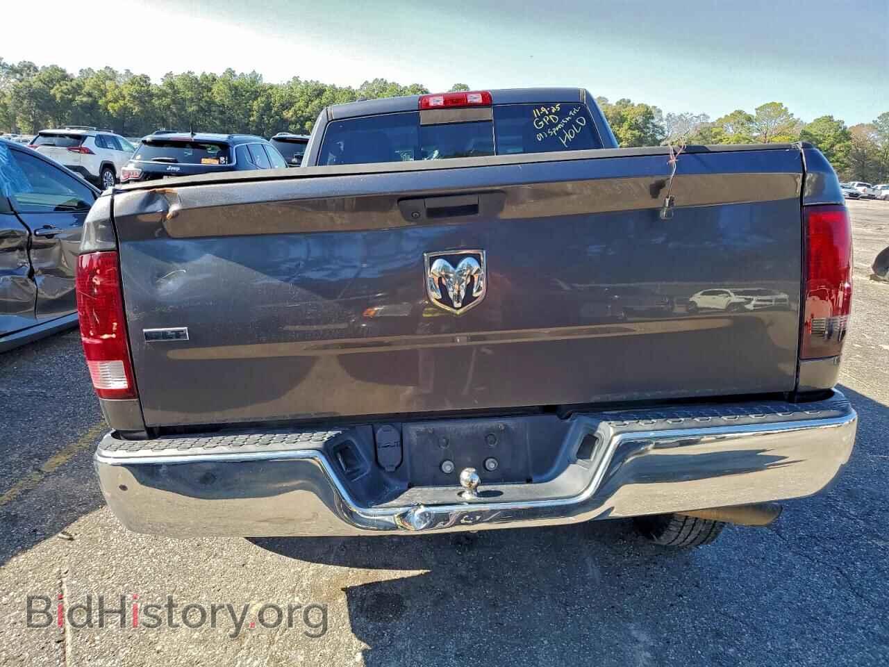 2019 RAM 1500 - VIN: 1C6RR6TT2KS693481 - Photo 6