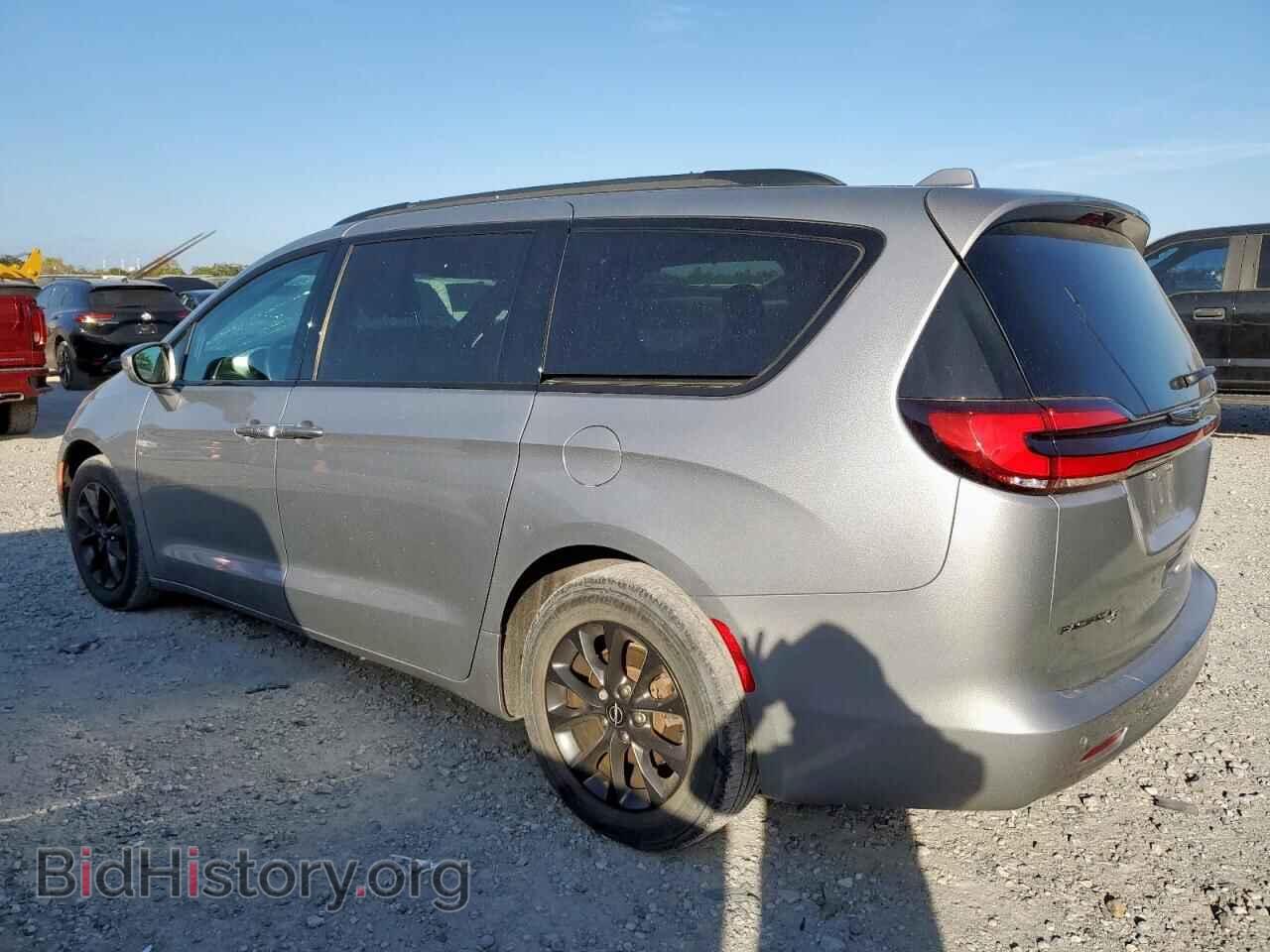 2021 CHRYSLER PACIFICA - VIN: 2C4RC1FG1MR571808 - Photo 2