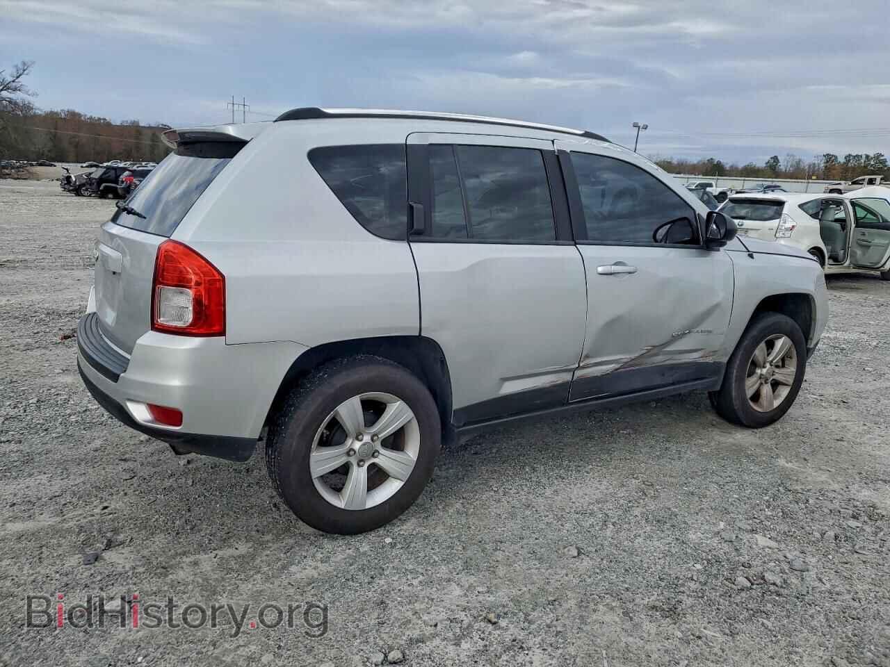 2011 JEEP COMPASS - VIN: 1J4NT1FB5BD229372 - Фото 3