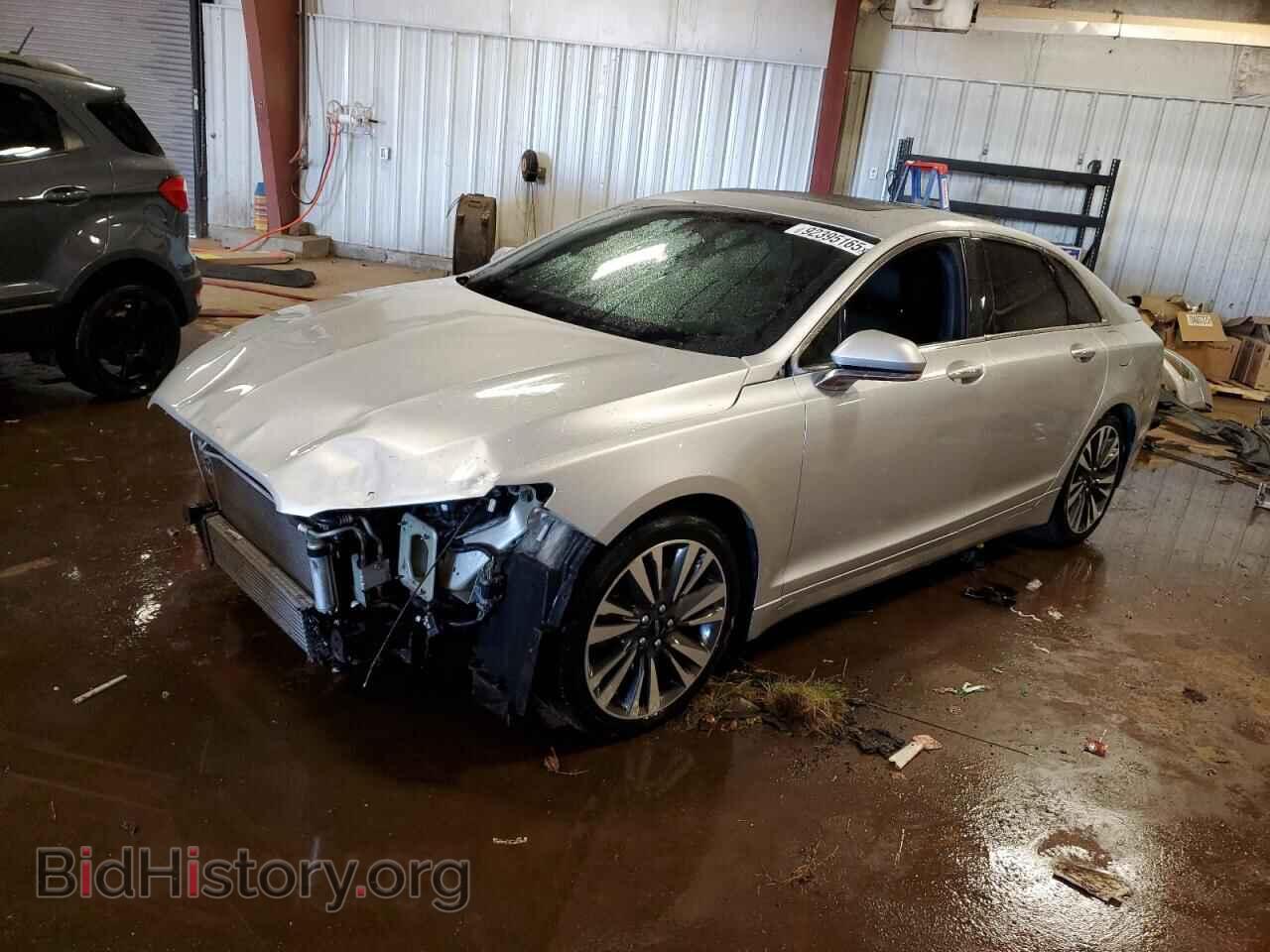 Фотография 3LN6L5F93HR620451 - LINCOLN MKZ 2017