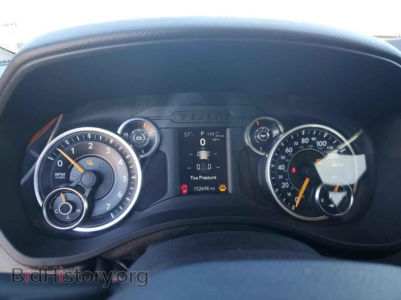 2019 RAM 1500 - VIN: 1C6SRFGT4KN555399 - Фото 9