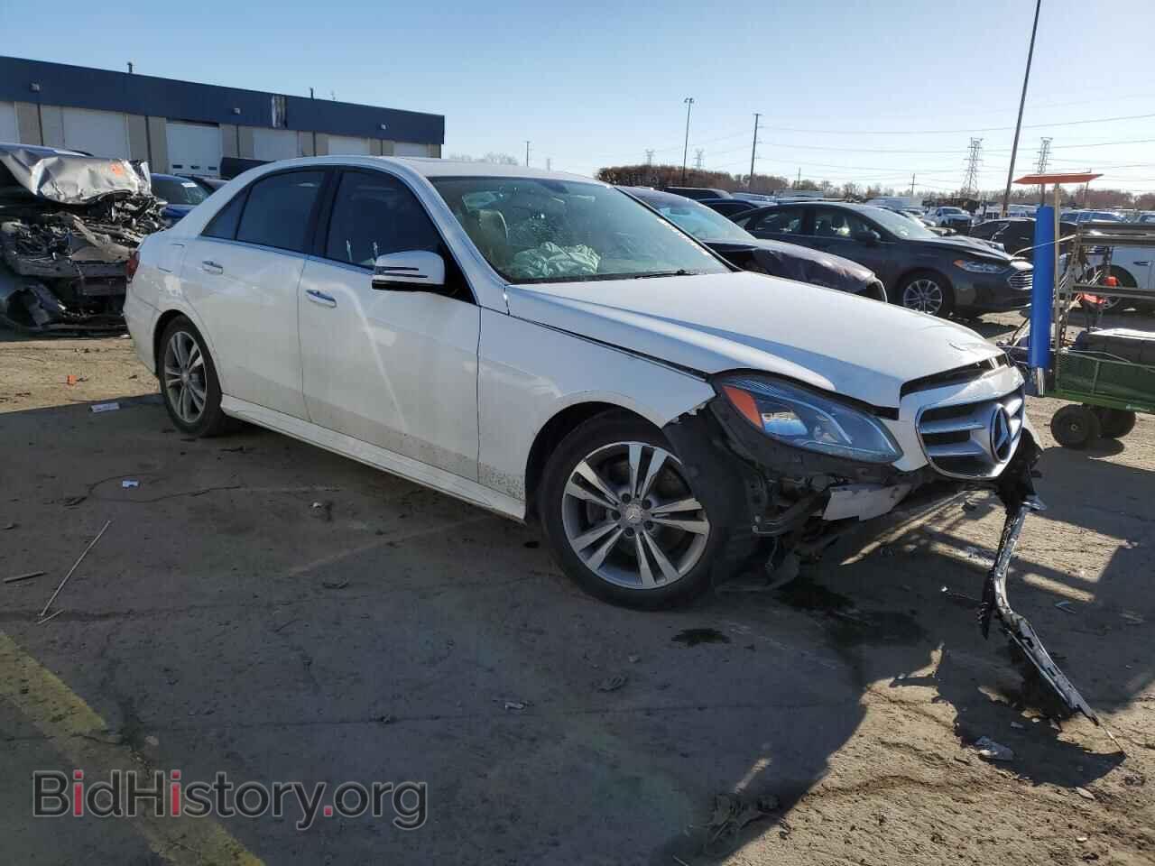 2014 MERCEDES-BENZ E-CLASS - VIN: WDDHF8JB2EA881579 - Фото 4