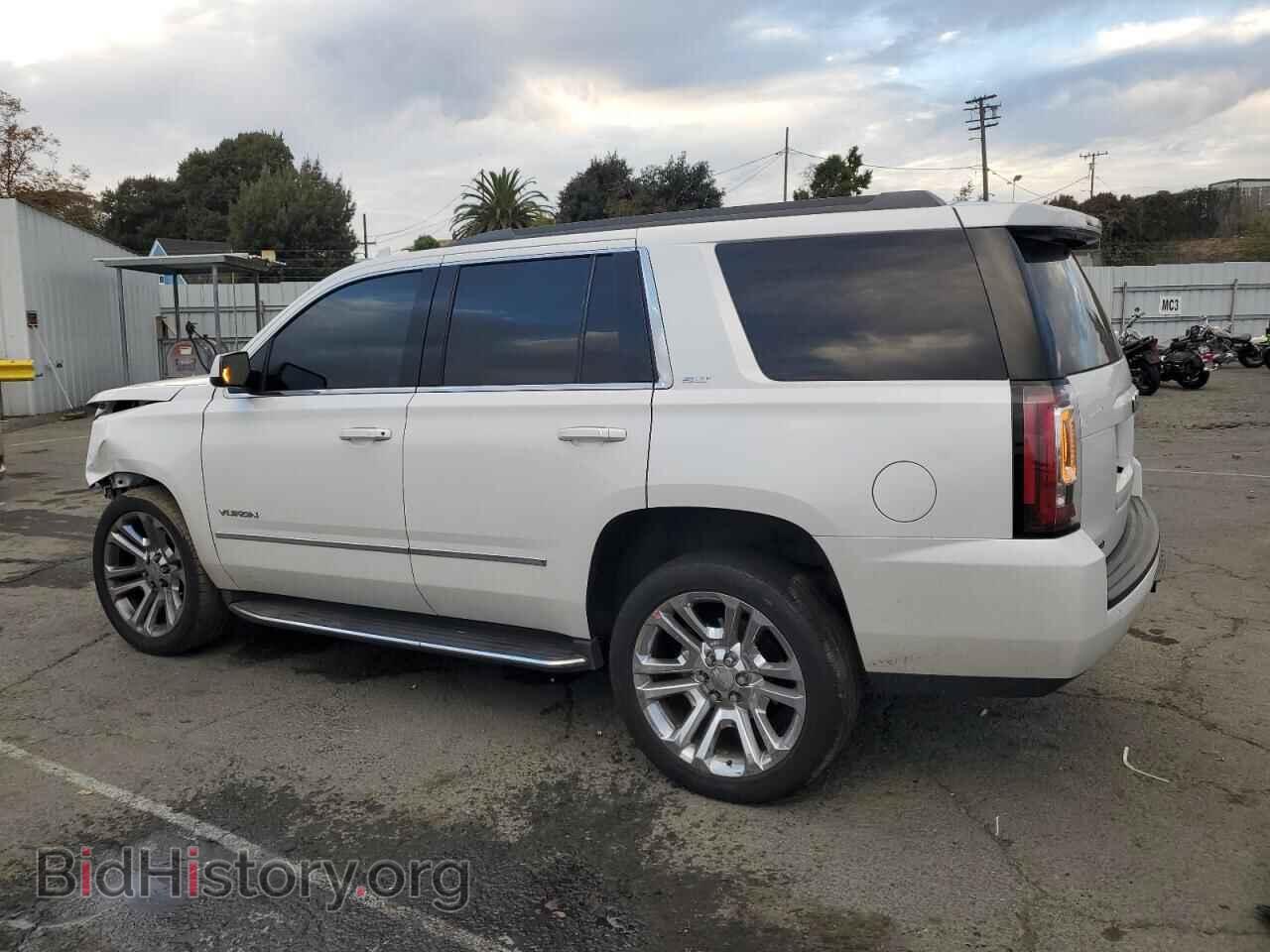 2019 GMC YUKON - VIN: 1GKS1BKC2KR308217 - Фото 2