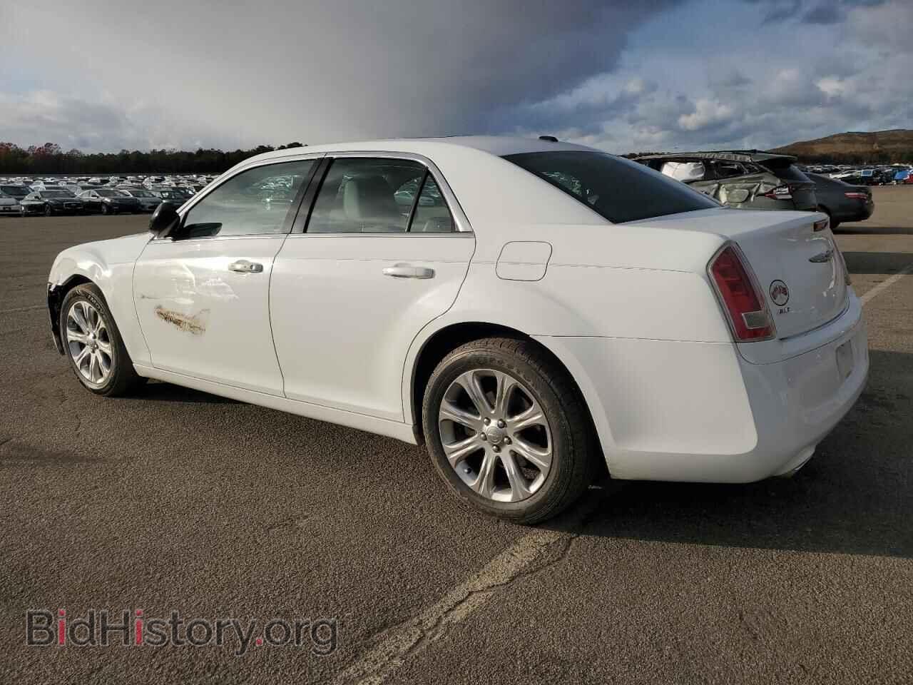 2013 CHRYSLER 300 - VIN: 2C3CCAGG7DH603692 - Фото 2