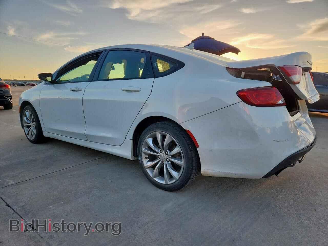 2016 CHRYSLER 200 - VIN: 1C3CCCBB5GN151938 - Фото 2
