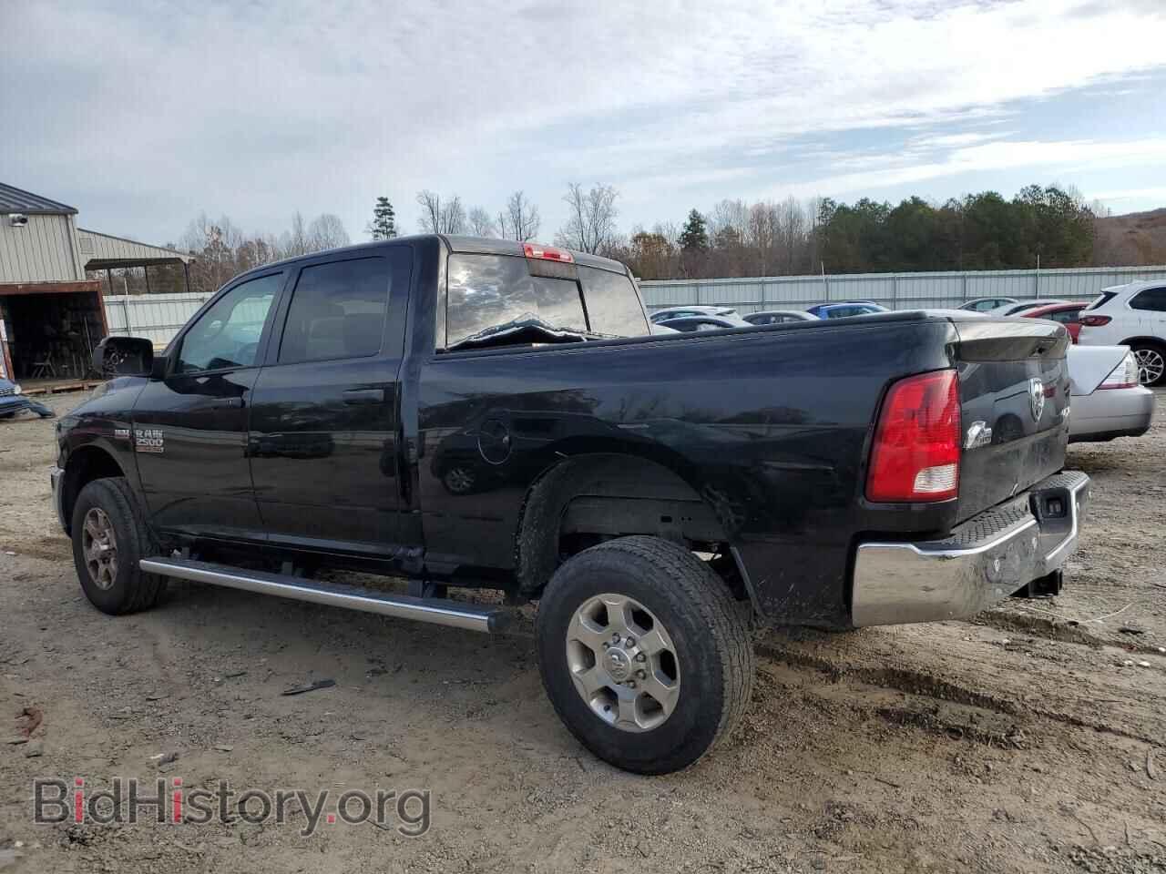 2016 RAM All Models - VIN: 3C6UR5DJ8GG107222 - Фото 2