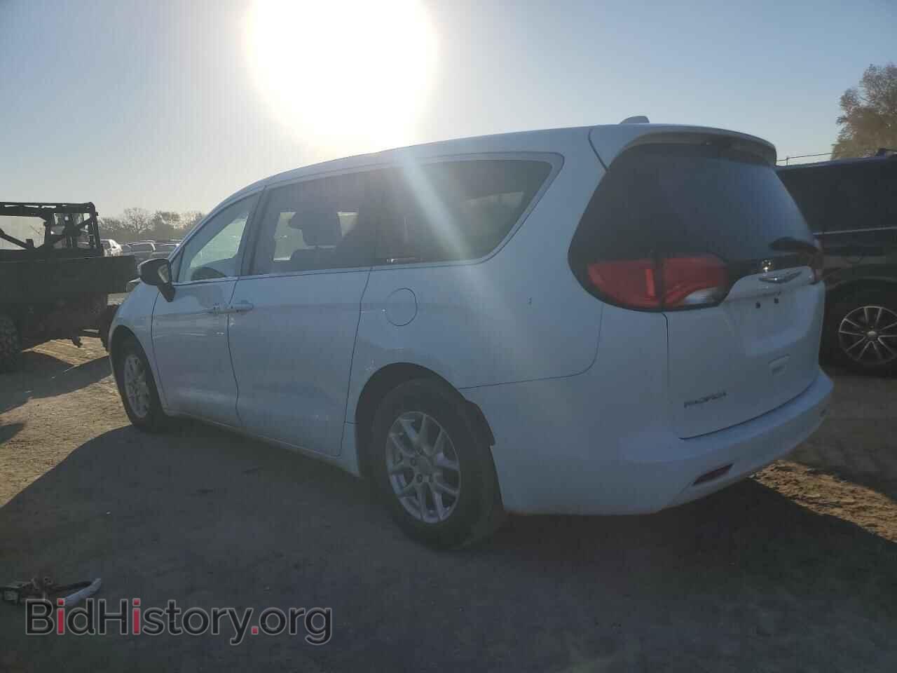 2017 CHRYSLER PACIFICA - VIN: 2C4RC1DG3HR804841 - Фото 2