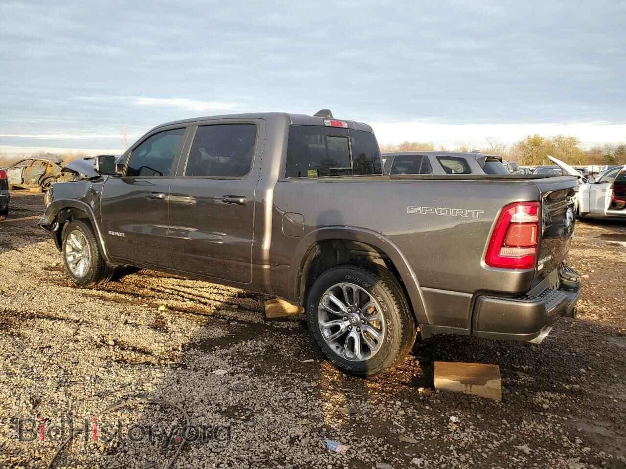 2021 RAM 1500 - VIN: 1C6SRFJT0MN805300 - Фото 2