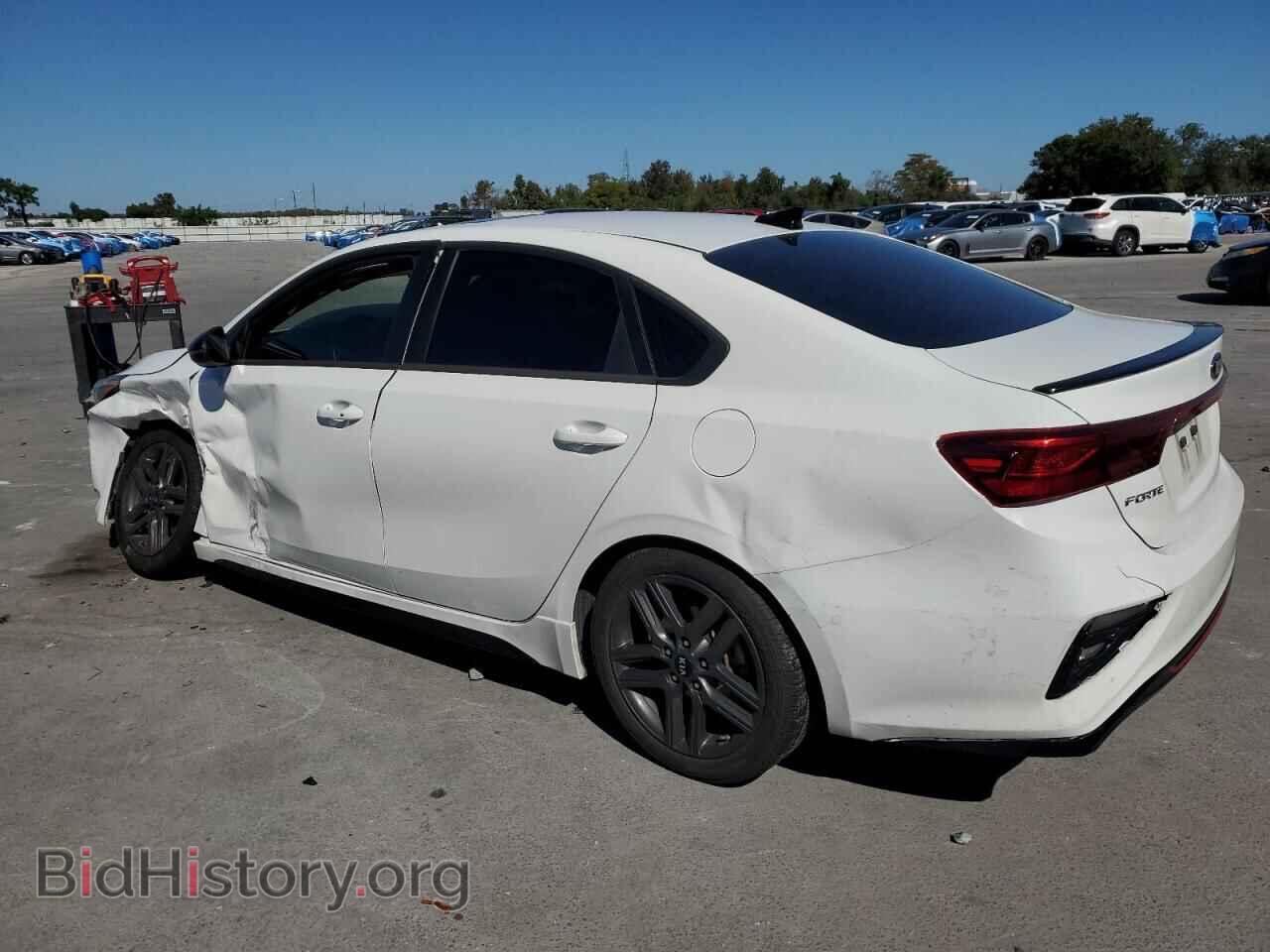 2021 KIA FORTE - VIN: 3KPF34AD5ME355558 - Фото 2