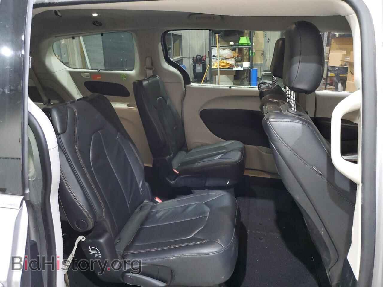 2017 CHRYSLER PACIFICA - VIN: 2C4RC1EGXHR804298 - Фото 11