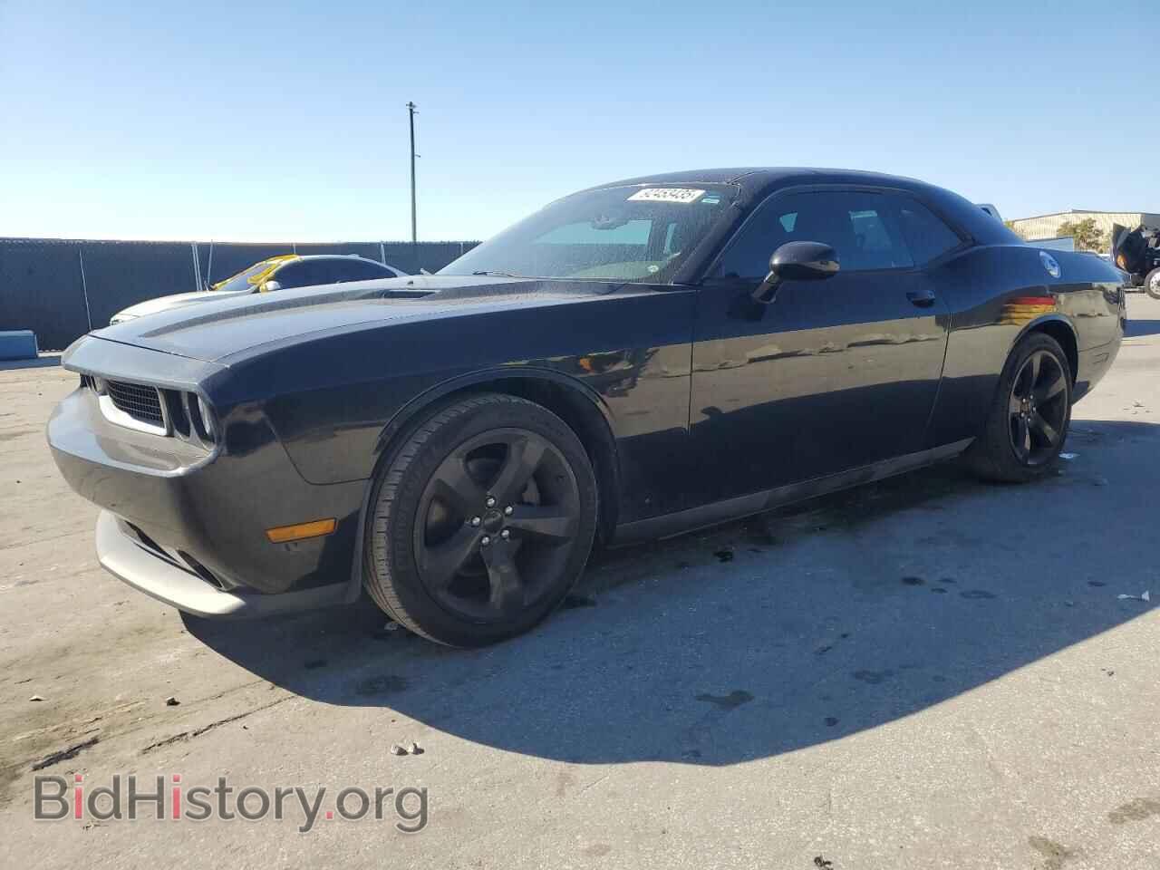 Photo 2C3CDYAGXDH653548 - DODGE CHALLENGER 2013