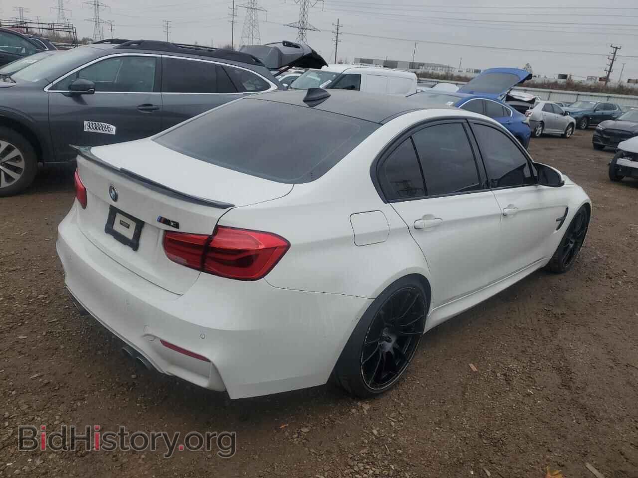 2018 BMW M3 - VIN: WBS8M9C56J5L01047 - Фото 3