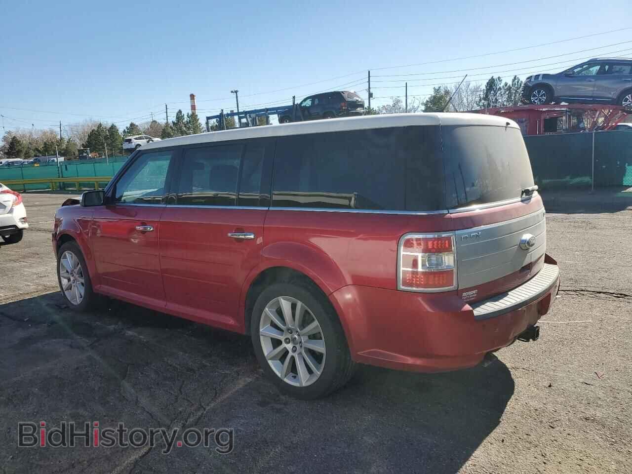 2011 FORD FLEX - VIN: 2FMGK5DC2BBD30018 - Photo 2