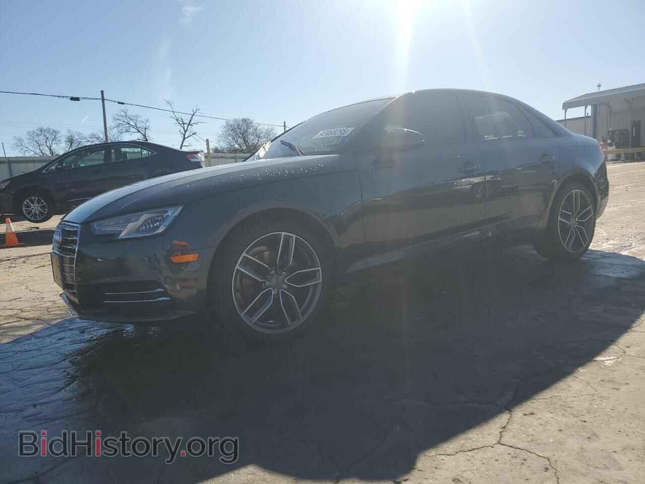 Photo WAUGMAF45HN052545 - AUDI A4 2017