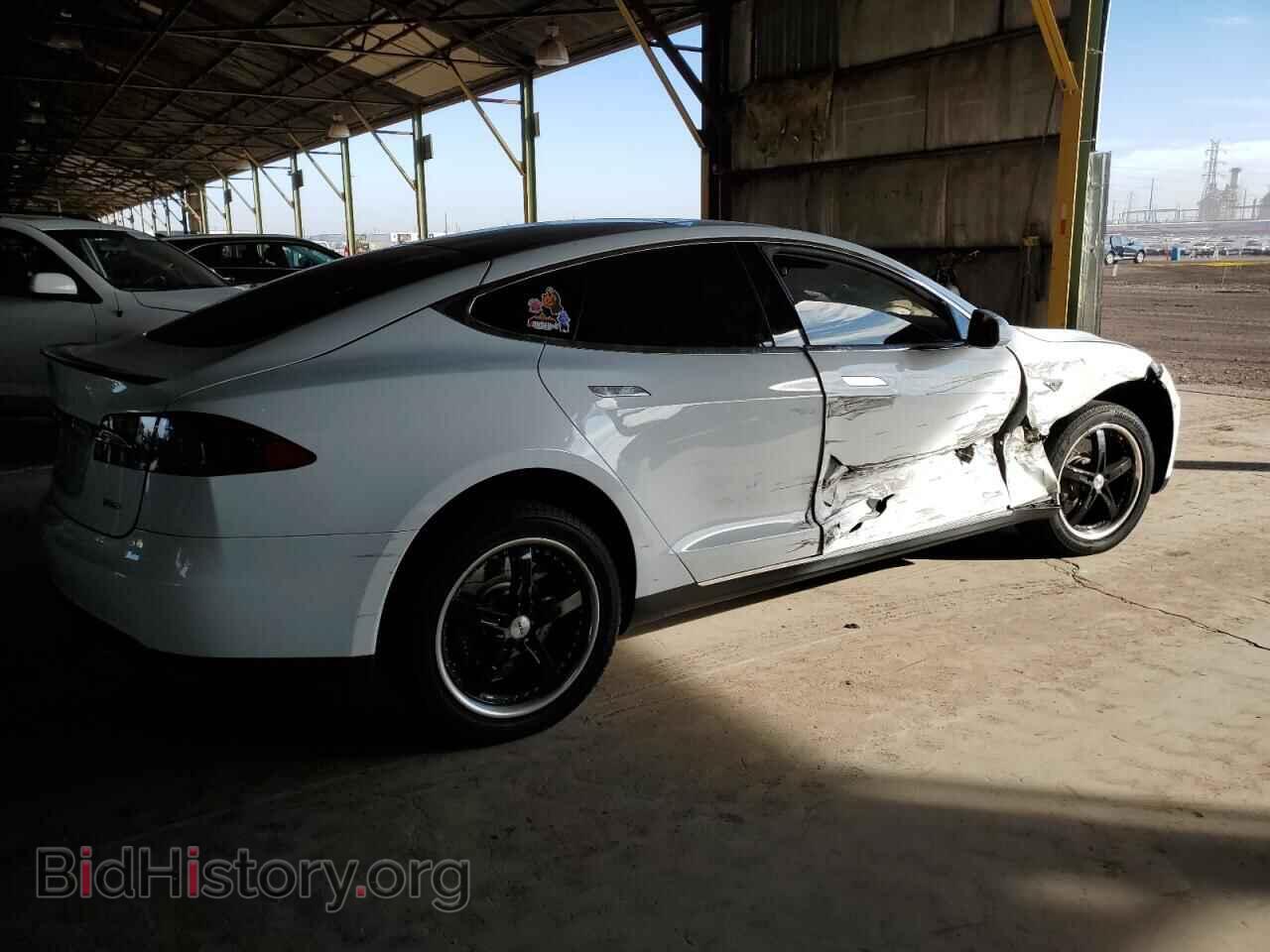 2013 TESLA MODEL S - VIN: 5YJSA1CP9DFP16472 - Фото 3