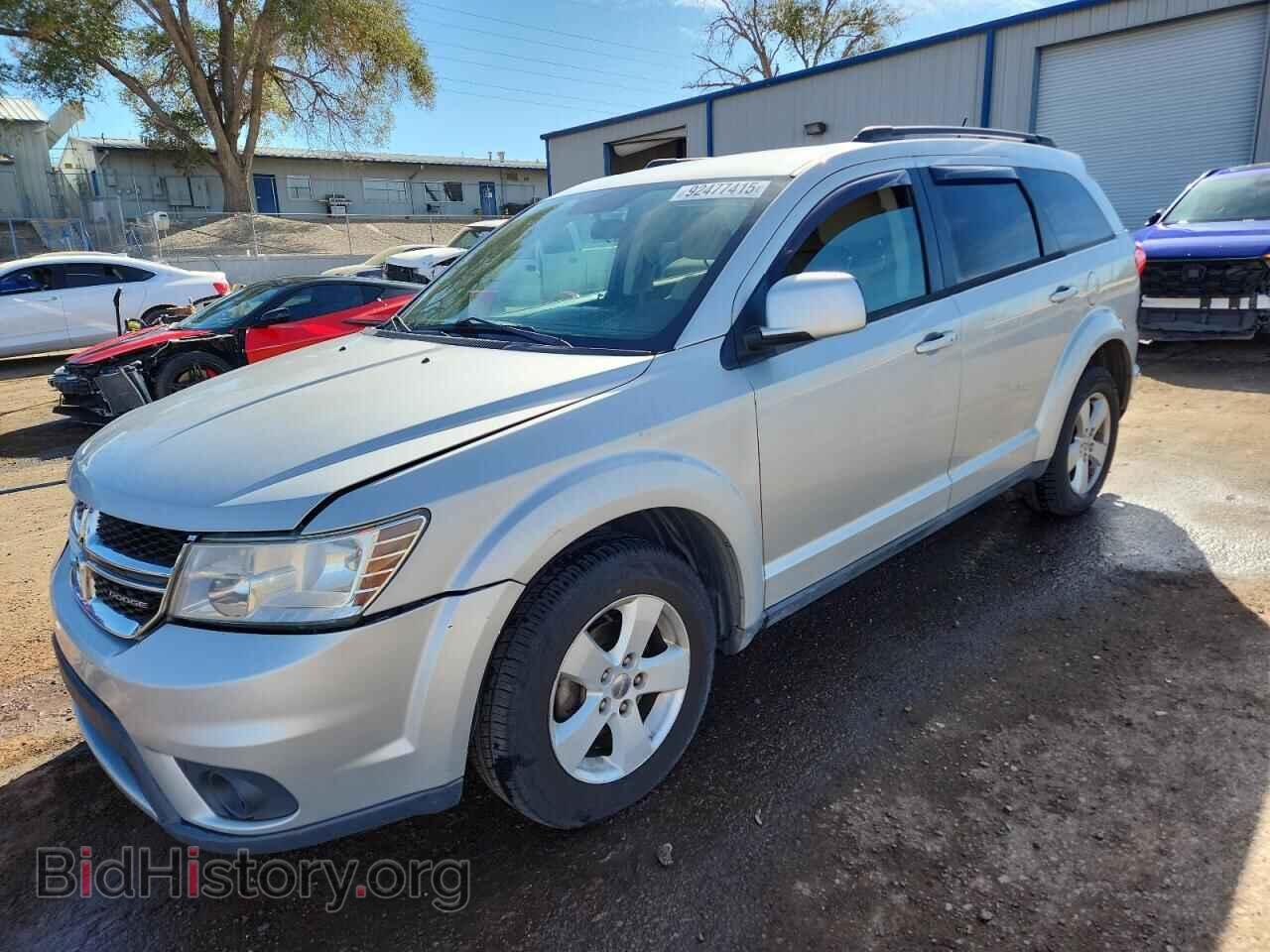 Фотография 3D4PH1FG1BT551791 - DODGE JOURNEY 2011