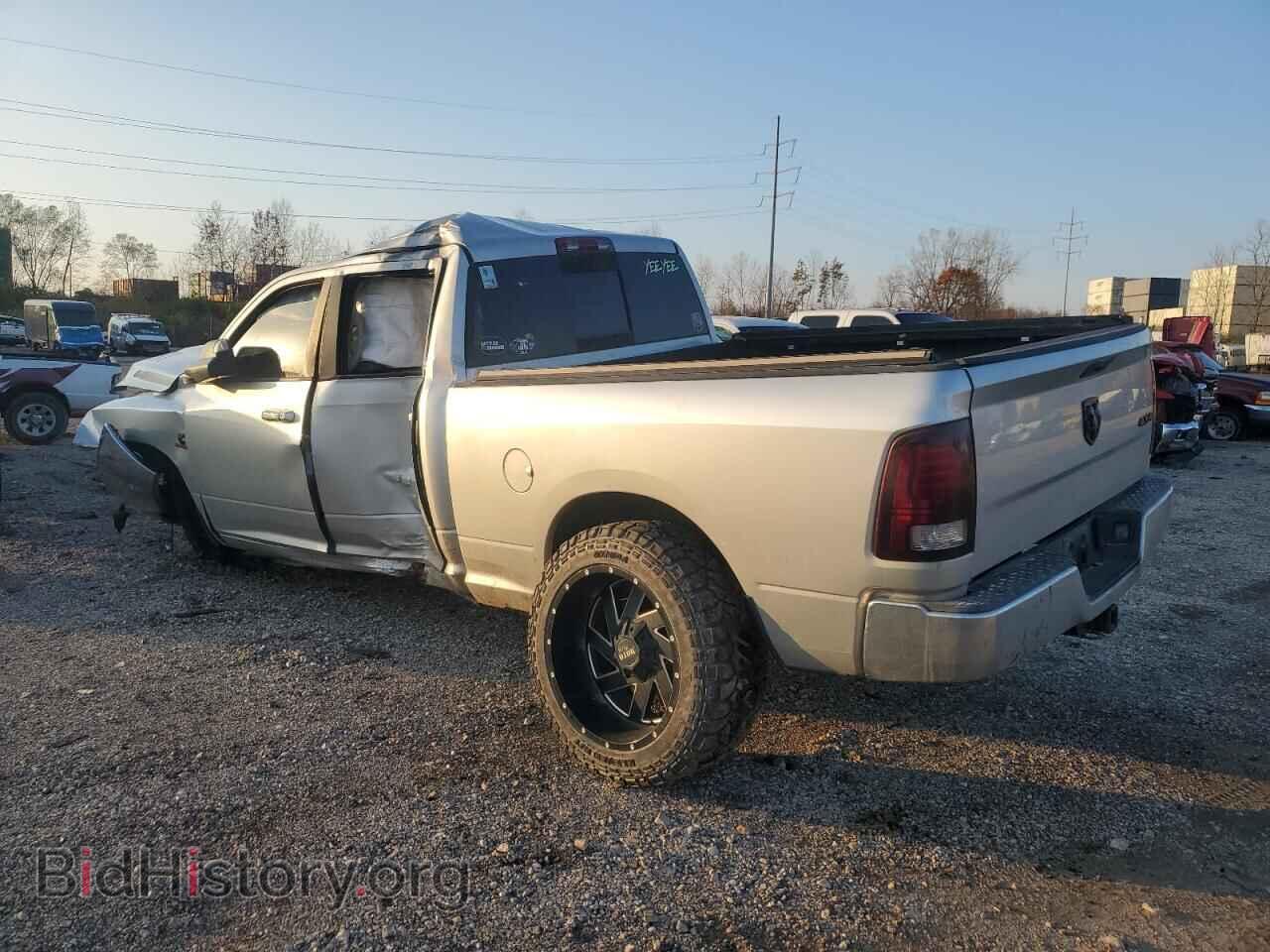 2014 RAM All Models - VIN: 3C6UR5DL4EG261036 - Фото 2