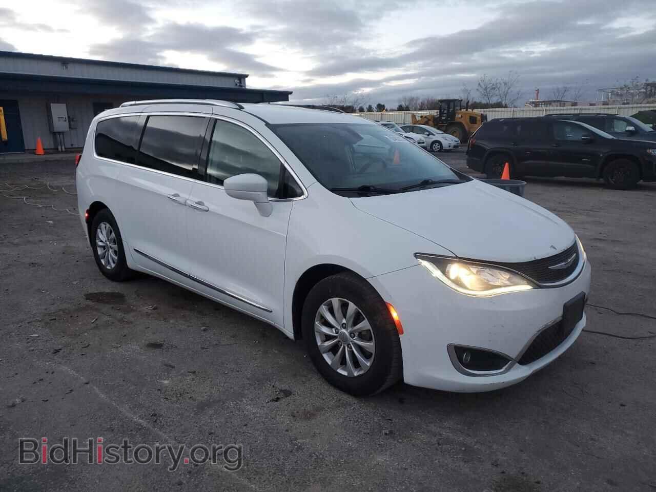 2018 CHRYSLER PACIFICA - VIN: 2C4RC1BG6JR246086 - Фото 4