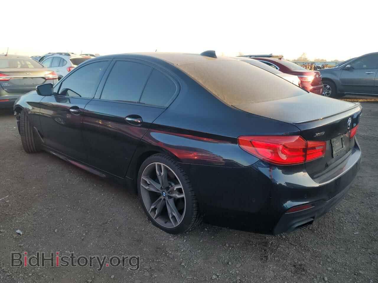 2018 BMW M5 - VIN: WBAJB9C59JB036699 - Фото 2