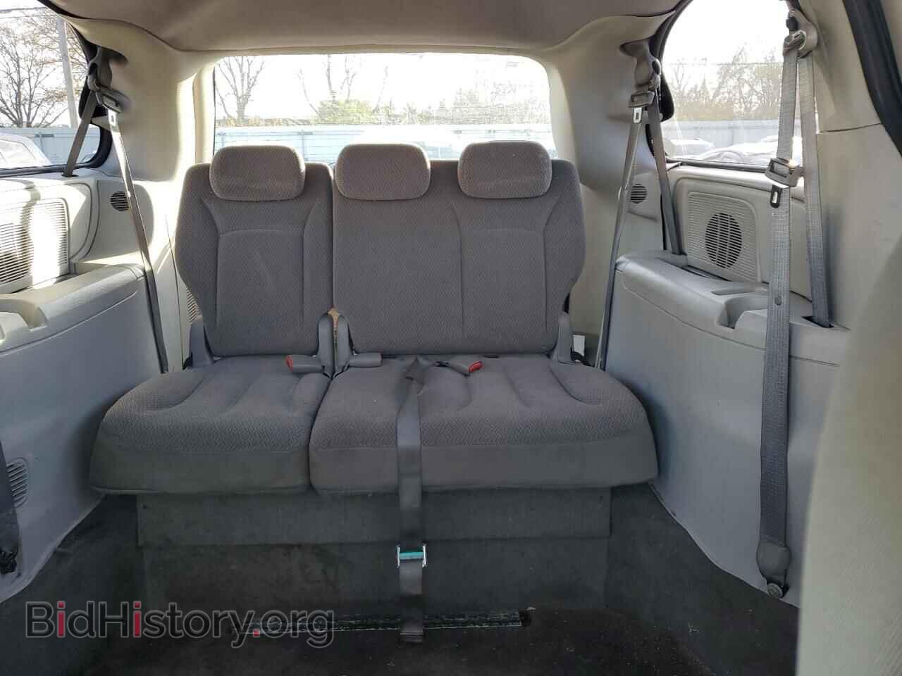 2007 DODGE All Models - VIN: 2D4GP44L97R314075 - Photo 10