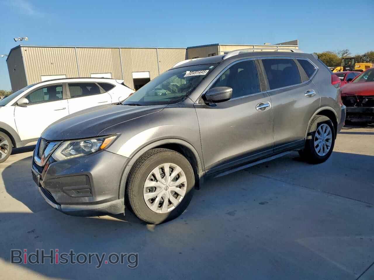 Photo KNMAT2MT1HP577909 - NISSAN ROGUE 2017