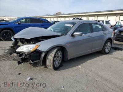2013 Chrysler 200 LX, silver — VIN 1C3CCBAG4DN736318, Copart