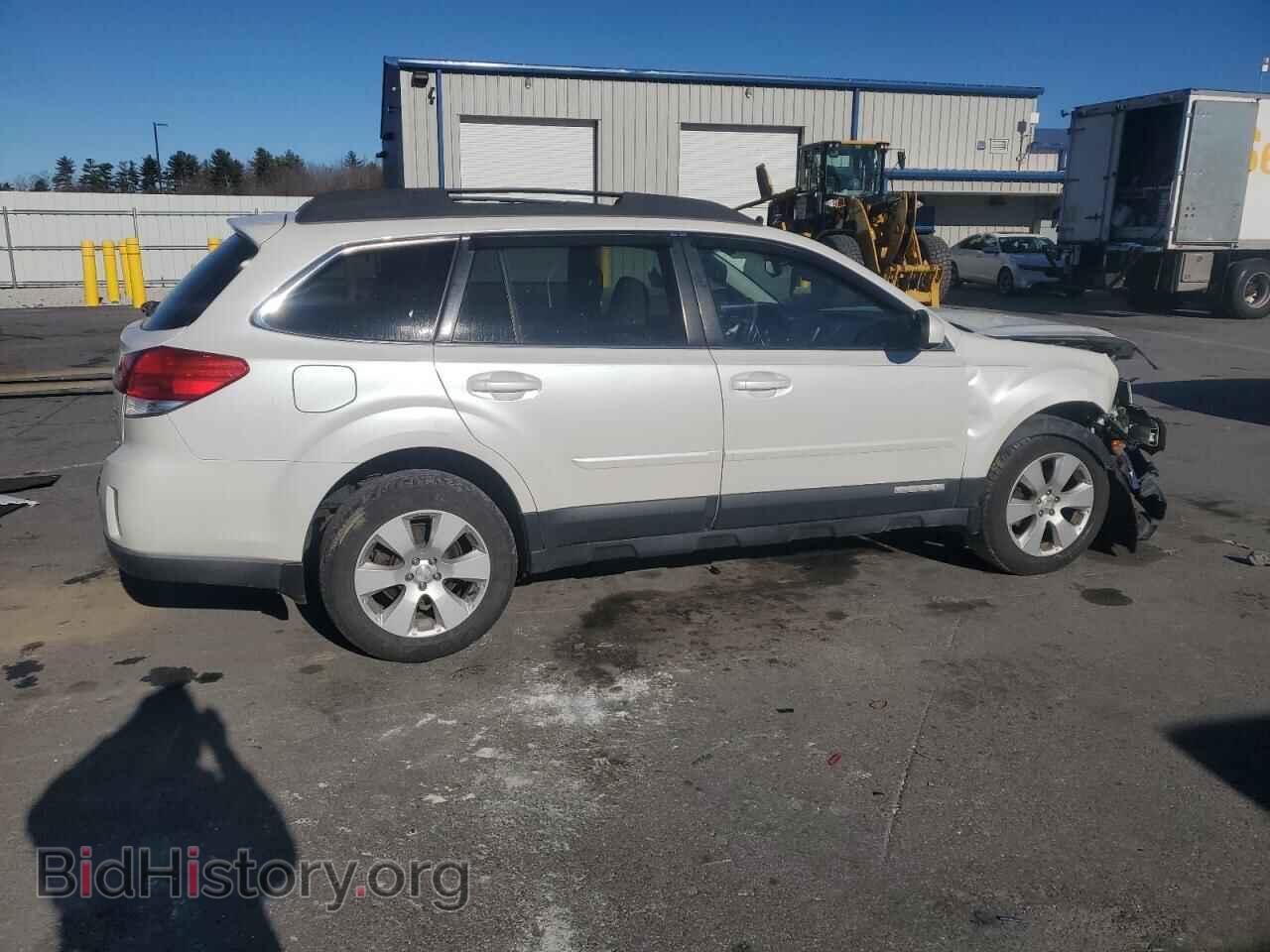 2011 SUBARU OUTBACK - VIN: 4S4BRBCCXB3413119 - Photo 3