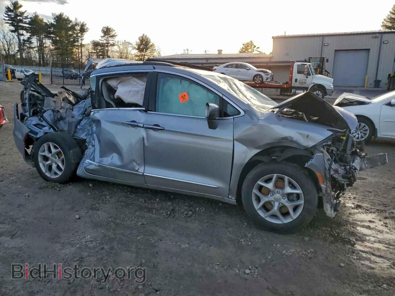 2017 CHRYSLER PACIFICA - VIN: 2C4RC1BG5HR588011 - Photo 4