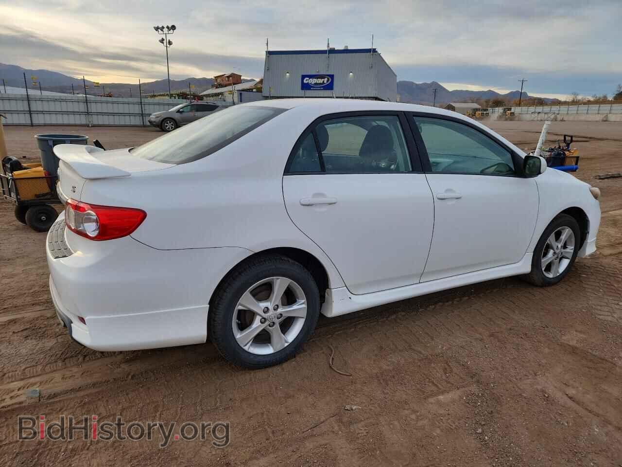 2011 TOYOTA COROLLA - VIN: 2T1BU4EE9BC633601 - Фото 3