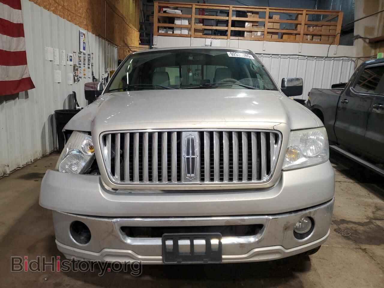 2006 LINCOLN MARK LT - VIN: 5LTPW18516FJ20945 - Фото 5
