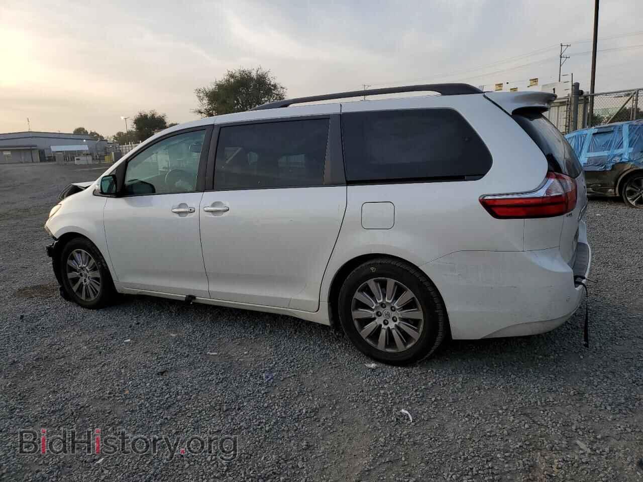2015 TOYOTA All Models - VIN: 5TDYK3DC6FS633563 - Фото 2