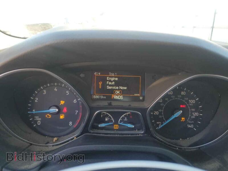 2016 Ford FOCUS (VIN 1FADP3F20GL332316) — photo 9 of 12