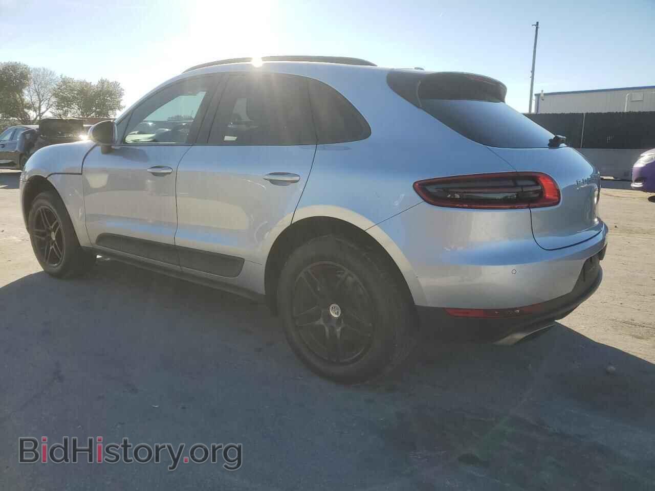 2017 PORSCHE MACAN - VIN: WP1AA2A56HLB06288 - Photo 2