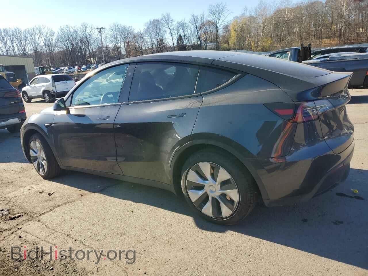2024 TESLA MODEL Y - VIN: 7SAYGAEE6RF028315 - Фото 2