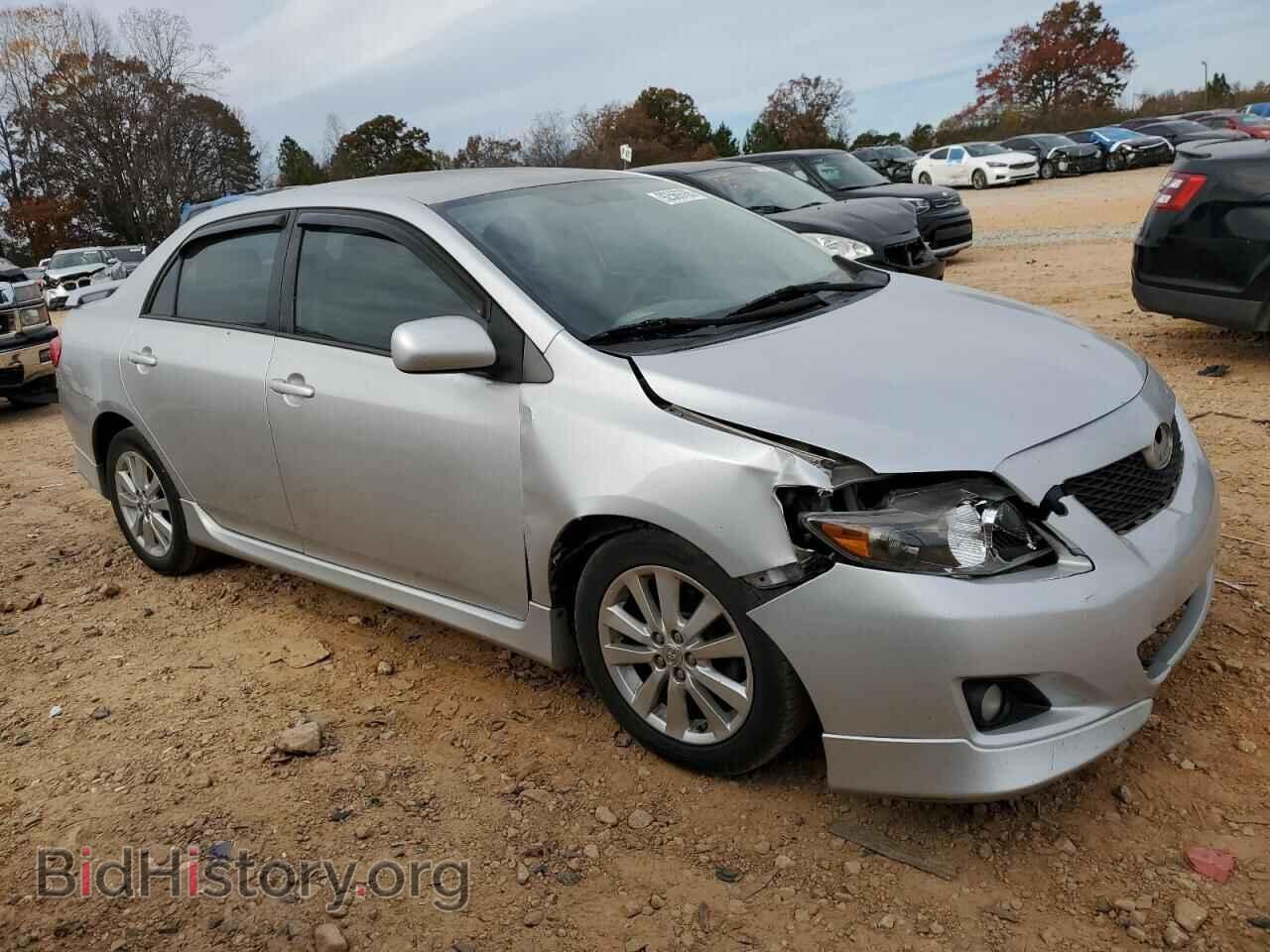 2010 TOYOTA COROLLA - VIN: 1NXBU4EE8AZ256000 - Фото 4