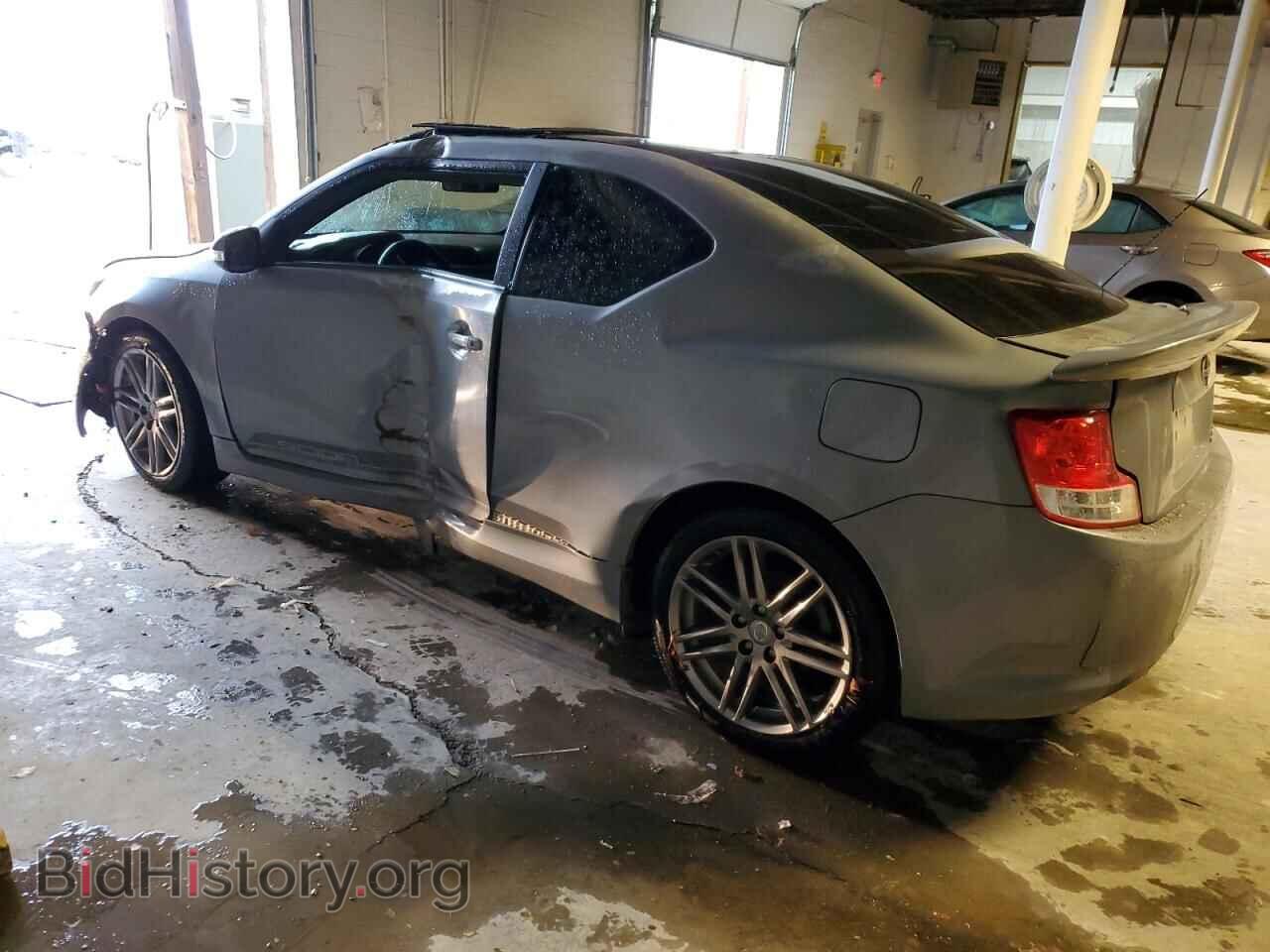 2011 TOYOTA SCION - VIN: JTKJF5C71B3018199 - Photo 2