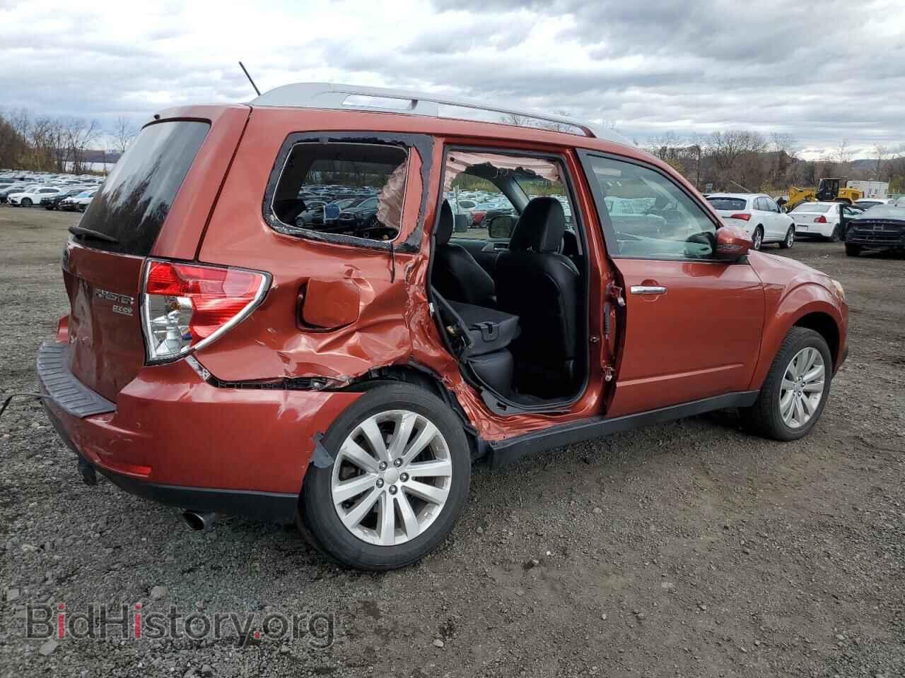 2011 SUBARU FORESTER - VIN: JF2SHAGC2BH724236 - Фото 3