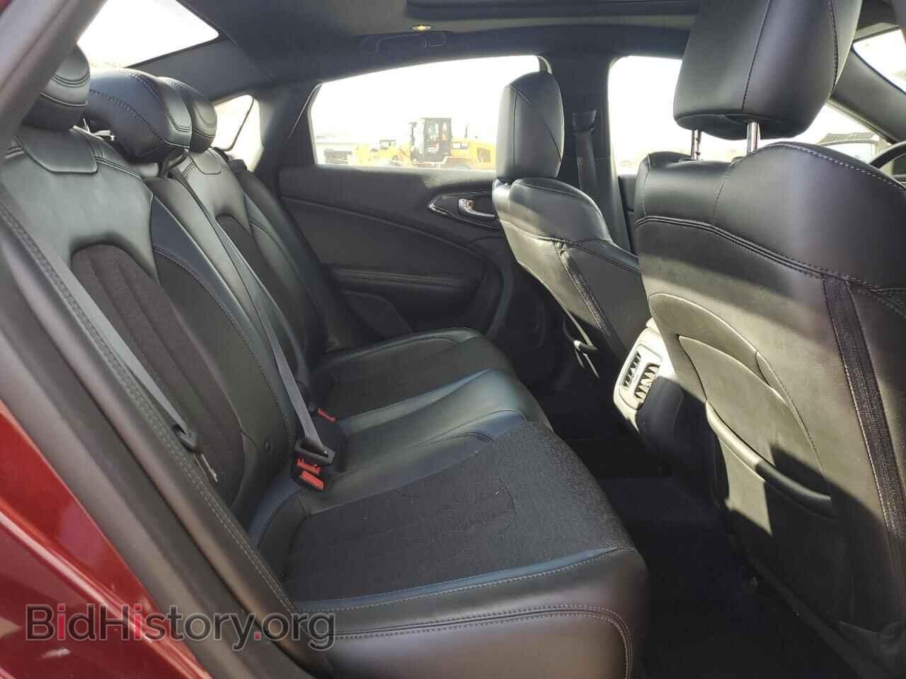 2015 CHRYSLER 200 - VIN: 1C3CCCDG2FN530581 - Фото 10