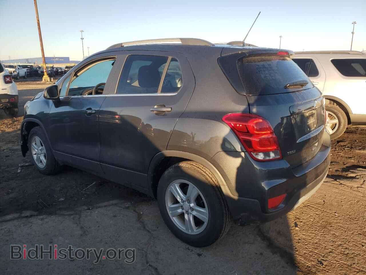 2017 CHEVROLET TRAX - VIN: 3GNCJLSB0HL184906 - Фото 2